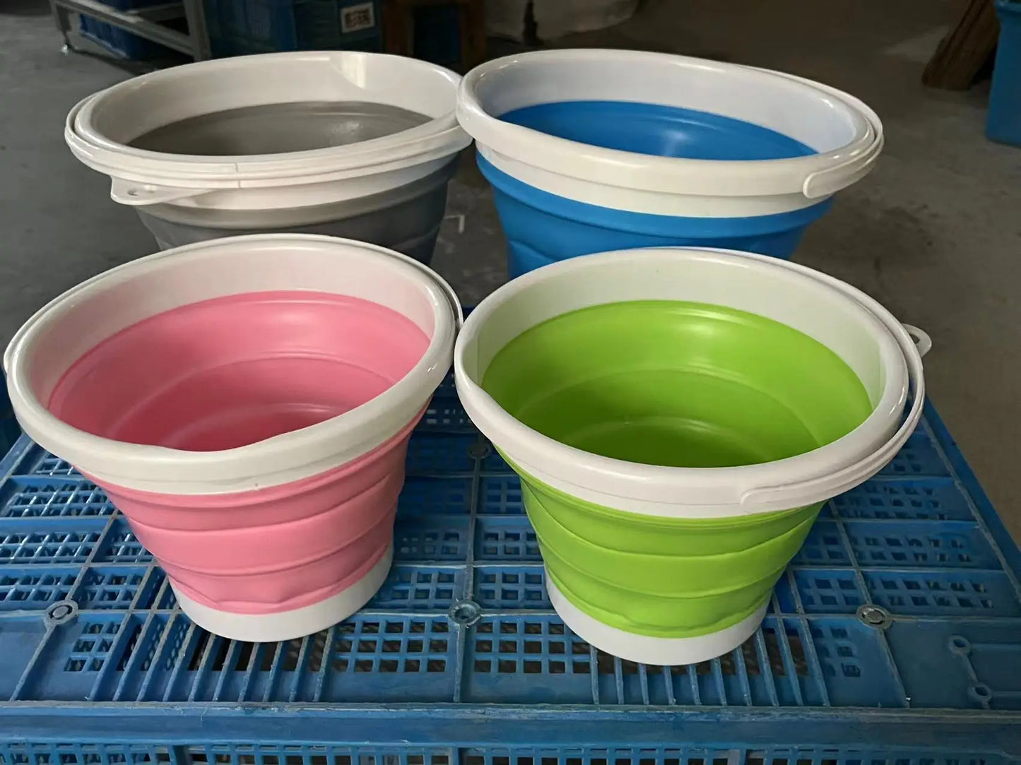 5L Collapsible Bucket